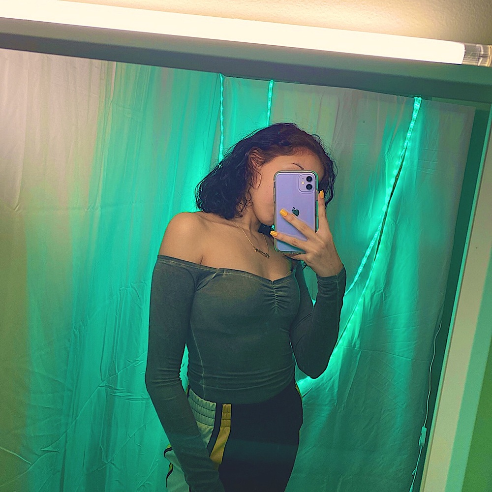 Hollister dark green fitted top